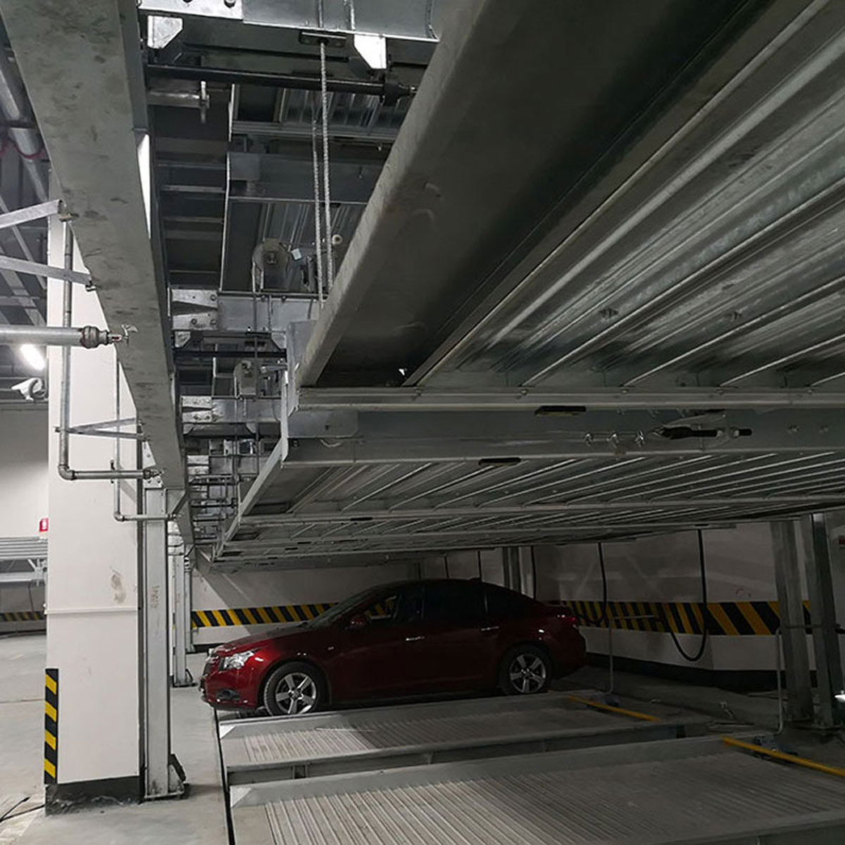 石渠自動泊車設備安全可靠